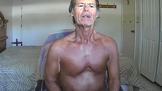 nakeedcowboi65 online show from April 2026 06:45:01 PM