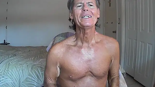 nakeedcowboi65 online show from May 2026 10:18:01 PM