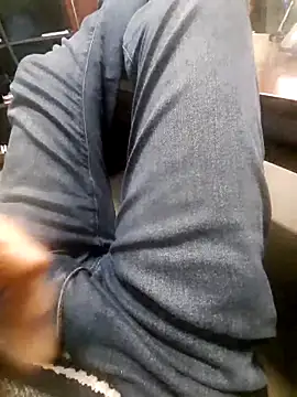 Snapshot of kayahan4 chatting on April 2026 04:36:02 PM kayahan4 online show from April 2026 04:36:02 PM