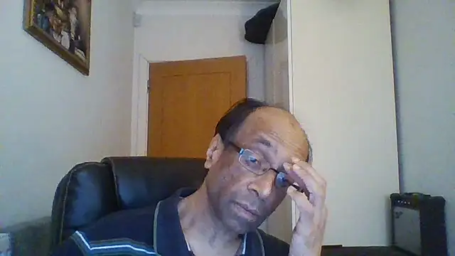 rauncher1 online show from February 2025 02:44:01 PM