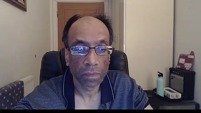 Snapshot of rauncher1 chatting on February 2026 12:48:01 AM rauncher1 online show from February 2026 12:48:01 AM