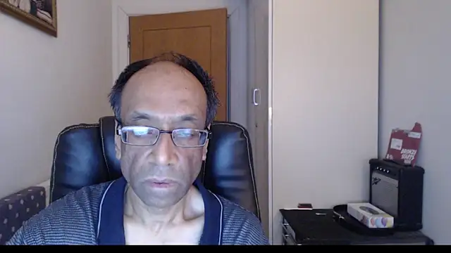 Snapshot of rauncher1 chatting on February 2026 09:37:02 AM rauncher1 online show from February 2026 09:37:02 AM