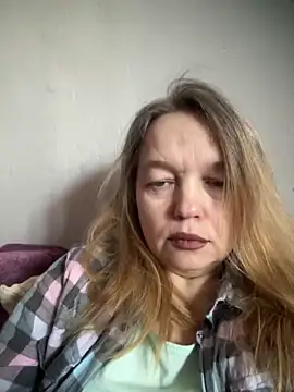 Susanel online show from February 2025 08:38:01 AM