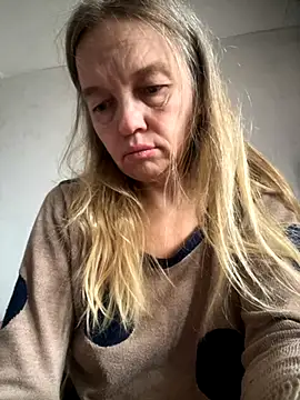 Susanel online show from September 2025 08:38:01 AM