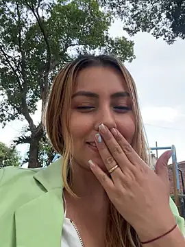 Snapshot of Brittanyrosexx chatting on December 2025 09:21:02 PM Brittanyrosexx online show from December 2025 09:21:02 PM