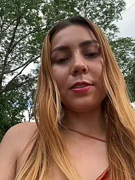 Snapshot of Brittanyrosexx chatting on December 2025 07:56:02 PM Brittanyrosexx online show from December 2025 07:56:02 PM