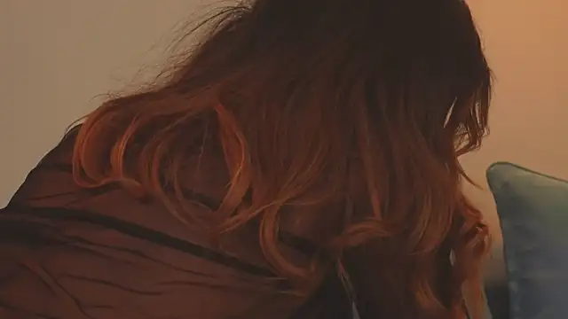 YaaraCollins online show from February 2025 11:04:01 PM