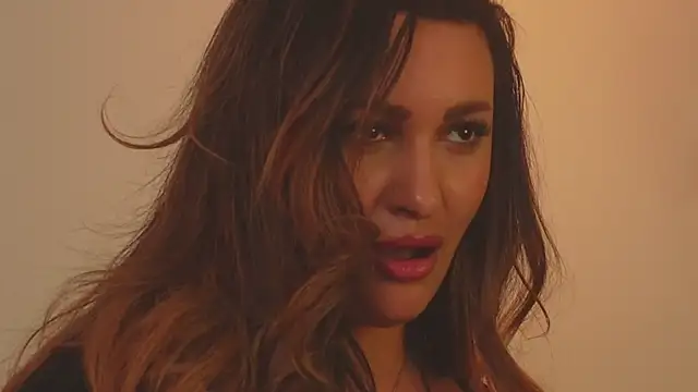 YaaraCollins online show from March 2025 03:01:01 AM