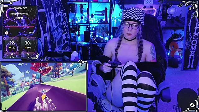 Snapshot of AnneSao chatting on December 2024 03:43:01 AM AnneSao online show from December 2024 03:43:01 AM