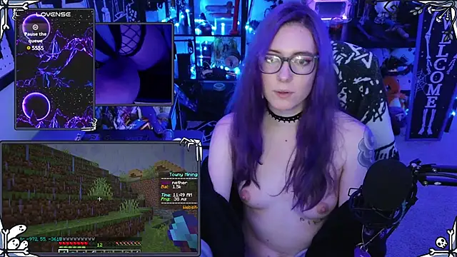 Snapshot of AnneSao chatting on December 2024 03:03:02 AM AnneSao online show from December 2024 03:03:02 AM