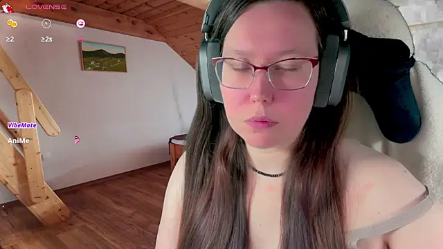 Snapshot of Victoria_Romans chatting on March 2026 01:26:02 PM Victoria Romans online show from March 2026 01:26:02 PM