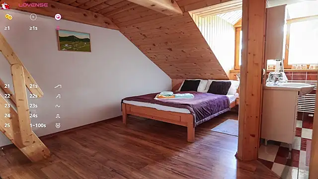 Snapshot of Victoria_Romans chatting on March 2026 08:51:02 AM Victoria Romans online show from March 2026 08:51:02 AM