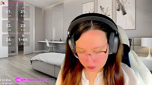 Victoria Romans online show from July 2026 01:57:02 PM