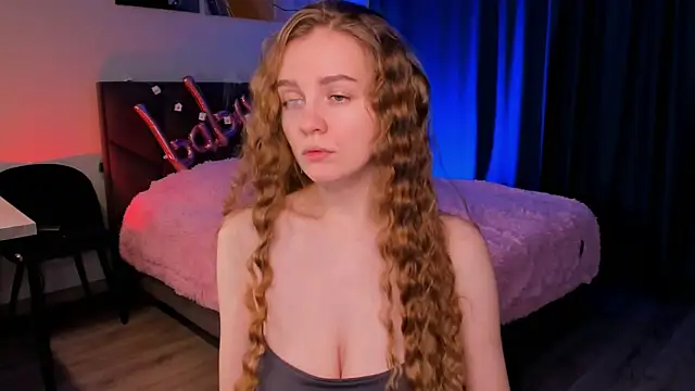 Snapshot of SweetMilkis chatting on February 2025 09:13:02 AM SweetMilkis online show from February 2025 09:13:02 AM