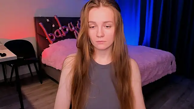 Snapshot of SweetMilkis chatting on February 2025 09:27:01 AM SweetMilkis online show from February 2025 09:27:01 AM