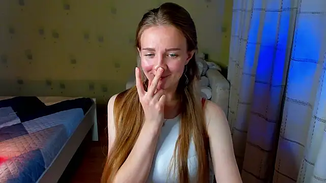 Snapshot of SweetMilkis chatting on September 2025 08:25:01 PM SweetMilkis online show from September 2025 08:25:01 PM