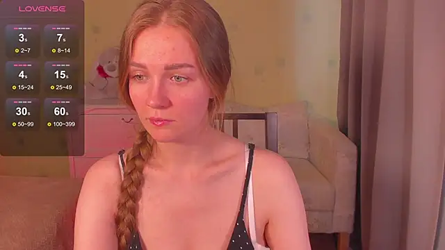 Snapshot of SweetMilkis chatting on May 2026 11:25:01 AM SweetMilkis online show from May 2026 11:25:01 AM