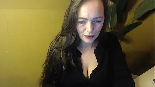 cloe85nl online show from February 2026 08:43:01 AM