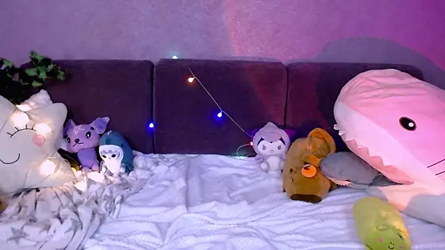 Snapshot of Unicorntears__ chatting on January 2025 04:54:02 AM Unicorntears online show from January 2025 04:54:02 AM