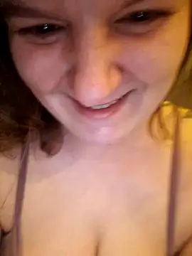 Snapshot of Cutegirlforyou chatting on February 2025 07:38:01 AM Cutegirlforyou online show from February 2025 07:38:01 AM