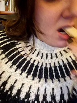 Snapshot of Cutegirlforyou chatting on February 2025 10:42:02 AM Cutegirlforyou online show from February 2025 10:42:02 AM