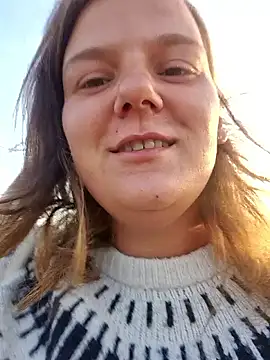 Snapshot of Cutegirlforyou chatting on September 2025 05:20:01 AM Cutegirlforyou online show from September 2025 05:20:01 AM