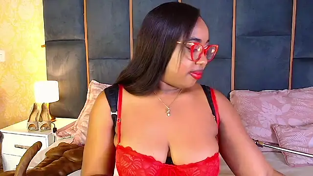 CaseyMoon online show from November 2025 12:51:02 PM