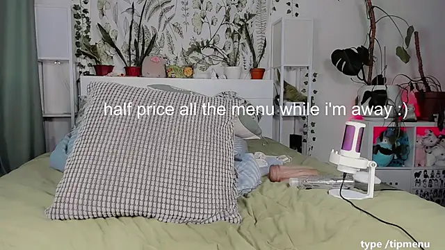 Snapshot of sierra_diamond chatting on March 2025 03:58:02 PM sierra diamond online show from March 2025 03:58:02 PM