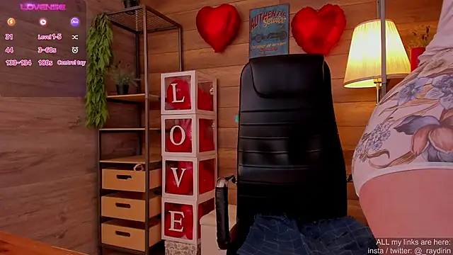 Raydirin online show from February 2025 10:20:02 PM