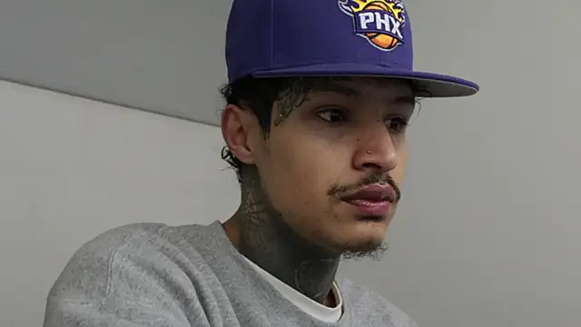 Snapshot of trieone chatting on January 2025 10:05:01 AM trieone online show from January 2025 10:05:01 AM