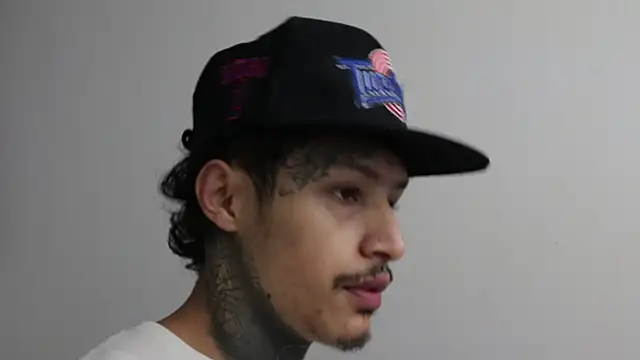 Snapshot of trieone chatting on February 2025 09:44:01 AM trieone online show from February 2025 09:44:01 AM