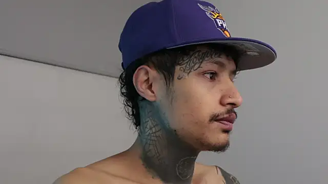 Snapshot of trieone chatting on February 2025 10:58:01 AM trieone online show from February 2025 10:58:01 AM