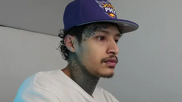 Snapshot of trieone chatting on February 2025 04:21:02 AM trieone online show from February 2025 04:21:02 AM