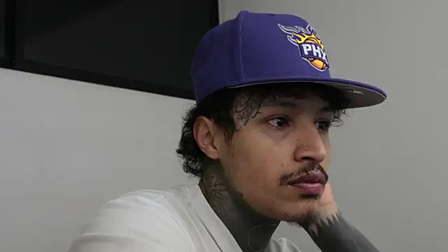 Snapshot of trieone chatting on March 2025 02:37:01 AM trieone online show from March 2025 02:37:01 AM