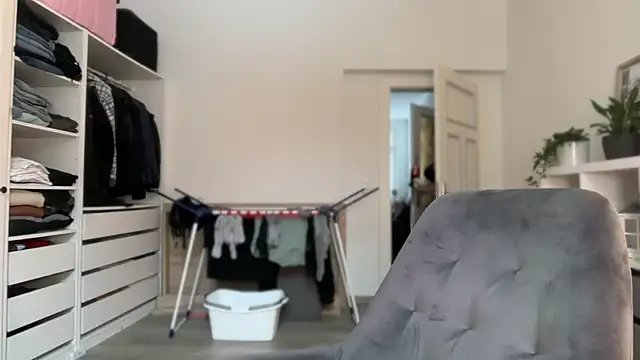 Snapshot of Viola_Beck chatting on February 2026 08:52:01 AM Viola Beck online show from February 2026 08:52:01 AM