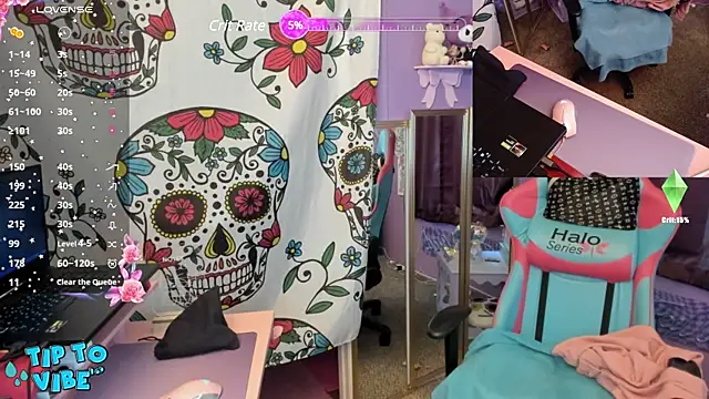 Snapshot of lolabunny9 chatting on December 2024 05:11:01 PM lolabunny9 online show from December 2024 05:11:01 PM