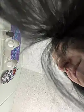 Snapshot of lolabunny9 chatting on January 2025 05:11:02 PM lolabunny9 online show from January 2025 05:11:02 PM