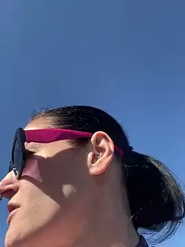 Snapshot of lolabunny9 chatting on January 2025 04:08:02 PM lolabunny9 online show from January 2025 04:08:02 PM