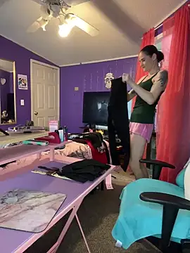 Snapshot of lolabunny9 chatting on February 2025 08:30:01 PM lolabunny9 online show from February 2025 08:30:01 PM