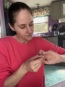 Snapshot of lolabunny9 chatting on February 2025 04:39:02 PM lolabunny9 online show from February 2025 04:39:02 PM