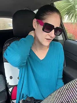 Snapshot of lolabunny9 chatting on February 2025 04:14:02 PM lolabunny9 online show from February 2025 04:14:02 PM