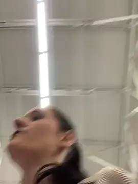 Snapshot of lolabunny9 chatting on February 2025 06:01:01 PM lolabunny9 online show from February 2025 06:01:01 PM