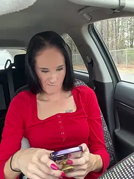 Snapshot of lolabunny9 chatting on February 2025 03:32:02 PM lolabunny9 online show from February 2025 03:32:02 PM