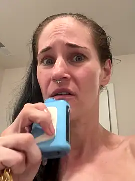 Snapshot of lolabunny9 chatting on September 2025 06:55:01 PM lolabunny9 online show from September 2025 06:55:01 PM