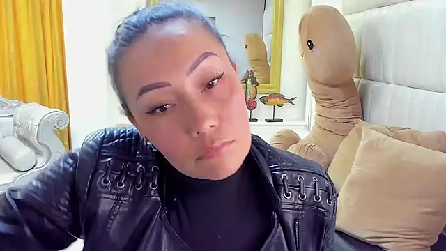 gaby trent online show from January 2025 05:58:01 PM