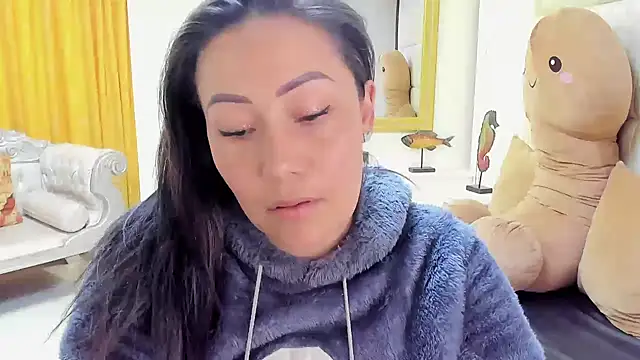 gaby trent online show from February 2025 04:52:01 PM