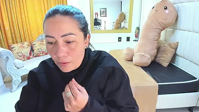 gaby trent online show from October 2025 02:03:02 PM