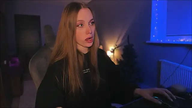 Rachel Ro online show from December 2024 06:48:02 PM