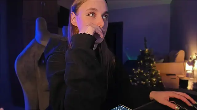 Rachel Ro online show from December 2024 05:33:02 PM