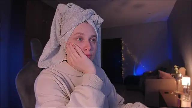 Rachel Ro online show from January 2025 08:42:01 PM